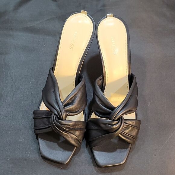 BRAND NEW GUESS DAIVA HEELED KNOTTED LEATHER SANDALS. - Picture 2 of 16